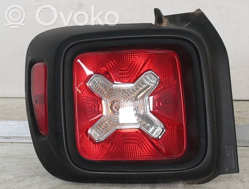 Jeep Renegade Lampa tylna 