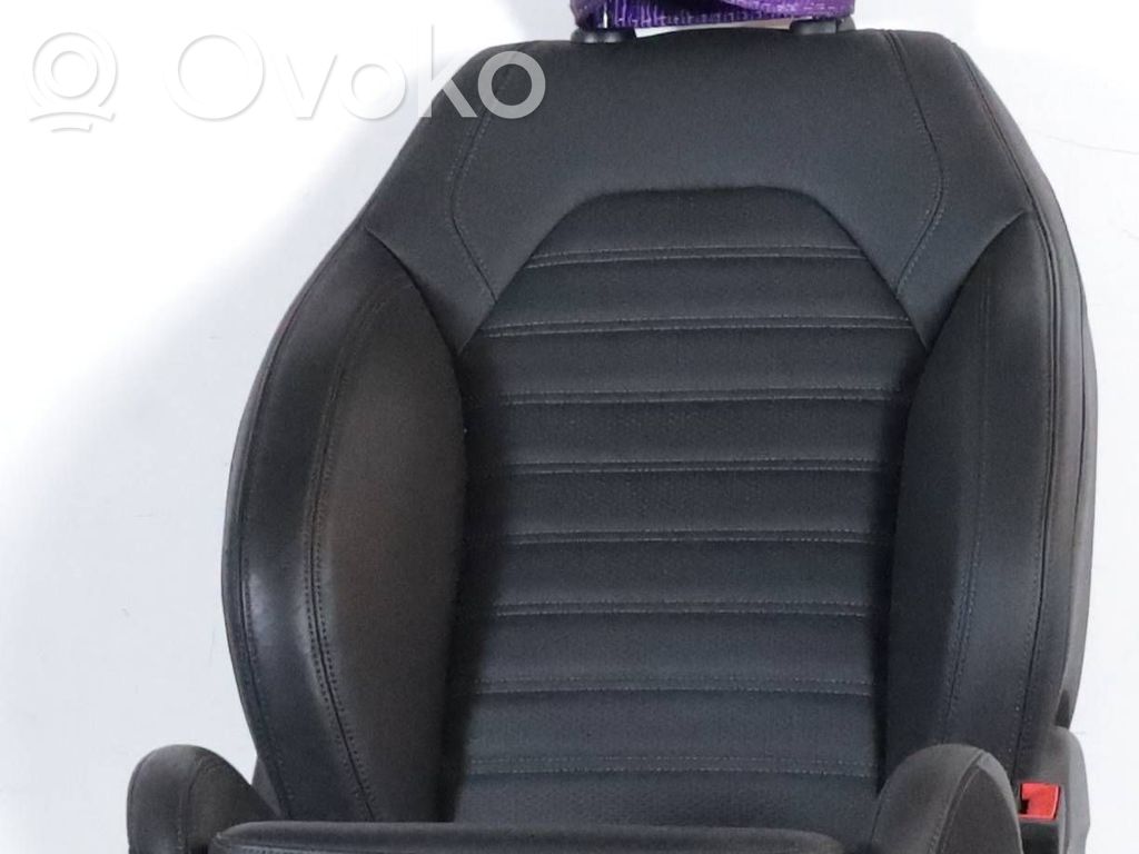Alfa Romeo Giulia Fotel przedni pasażera 