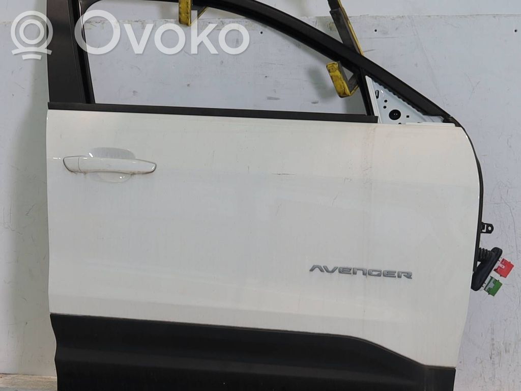 Jeep Avenger Puerta delantera 