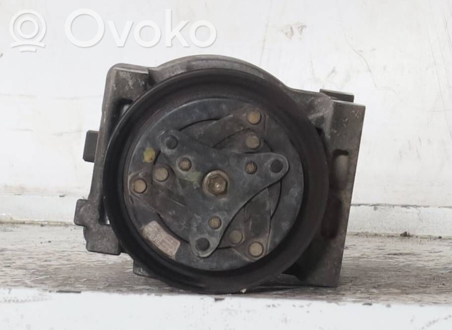 Kompresor / Sprężarka klimatyzacji A/C   30648UP,46757168