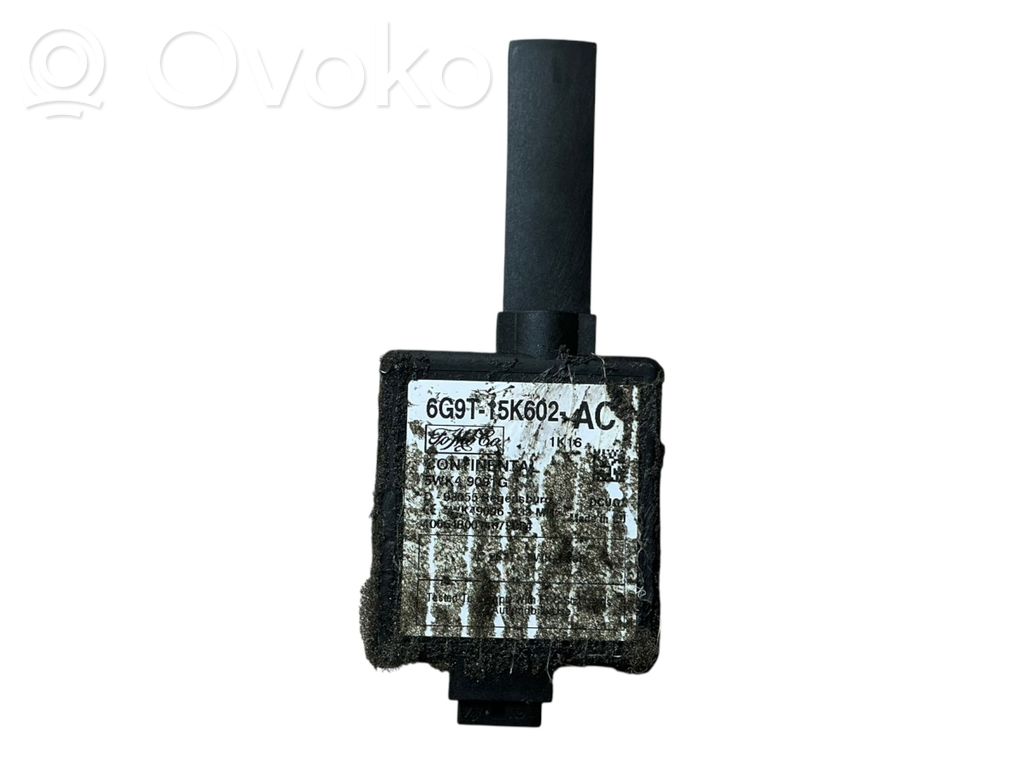 Ford Focus Antenos stiprintuvas 