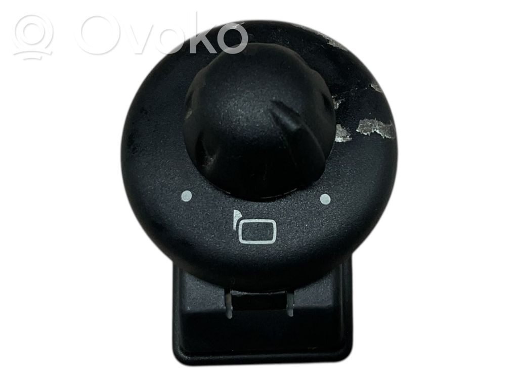 Mini One - Cooper Clubman R55 Wing mirror switch 
