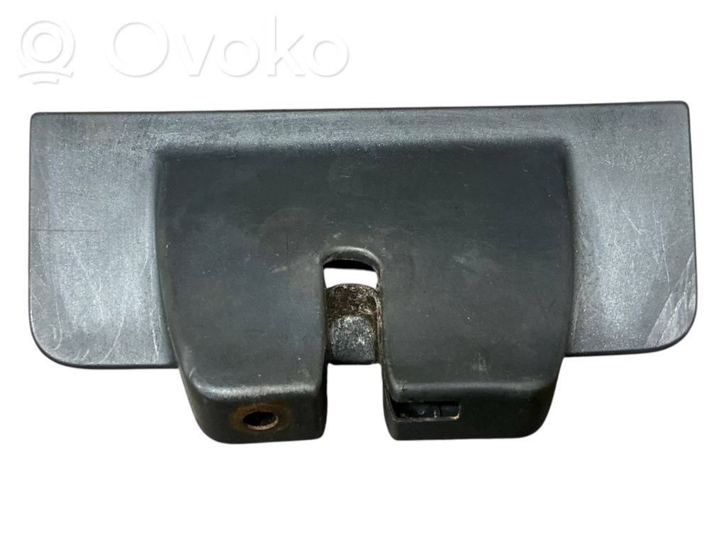 Volvo V70 Cache serrure de hayon/coffre arrière 