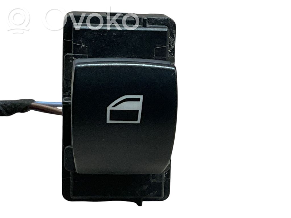Interruptor del elevalunas eléctrico   6935534,15979800