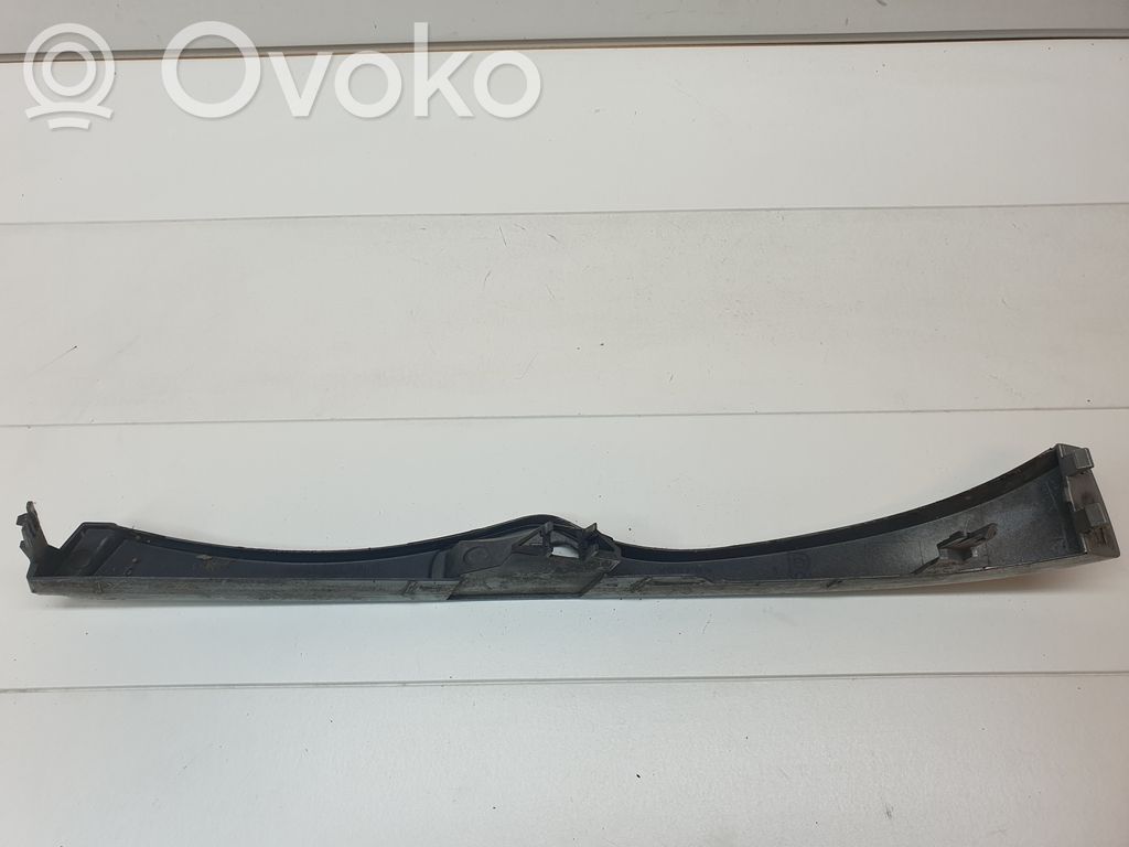 Under headlight/headlamp trim   7030552,51137030552