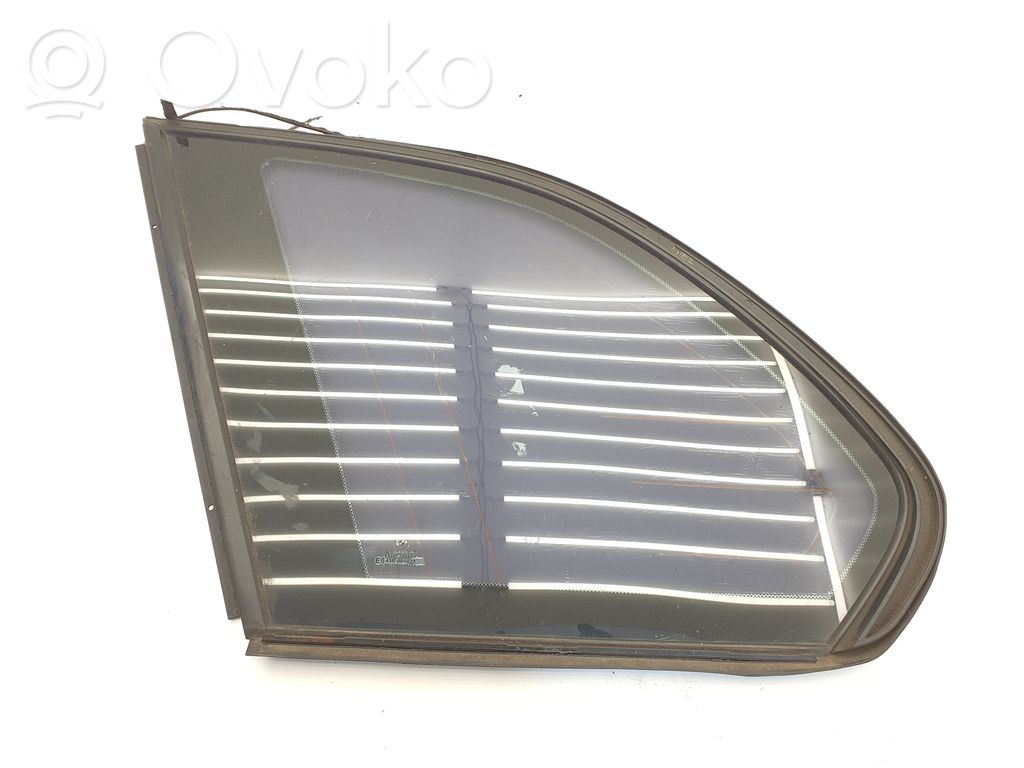 BMW X5 E53 Rear side window 