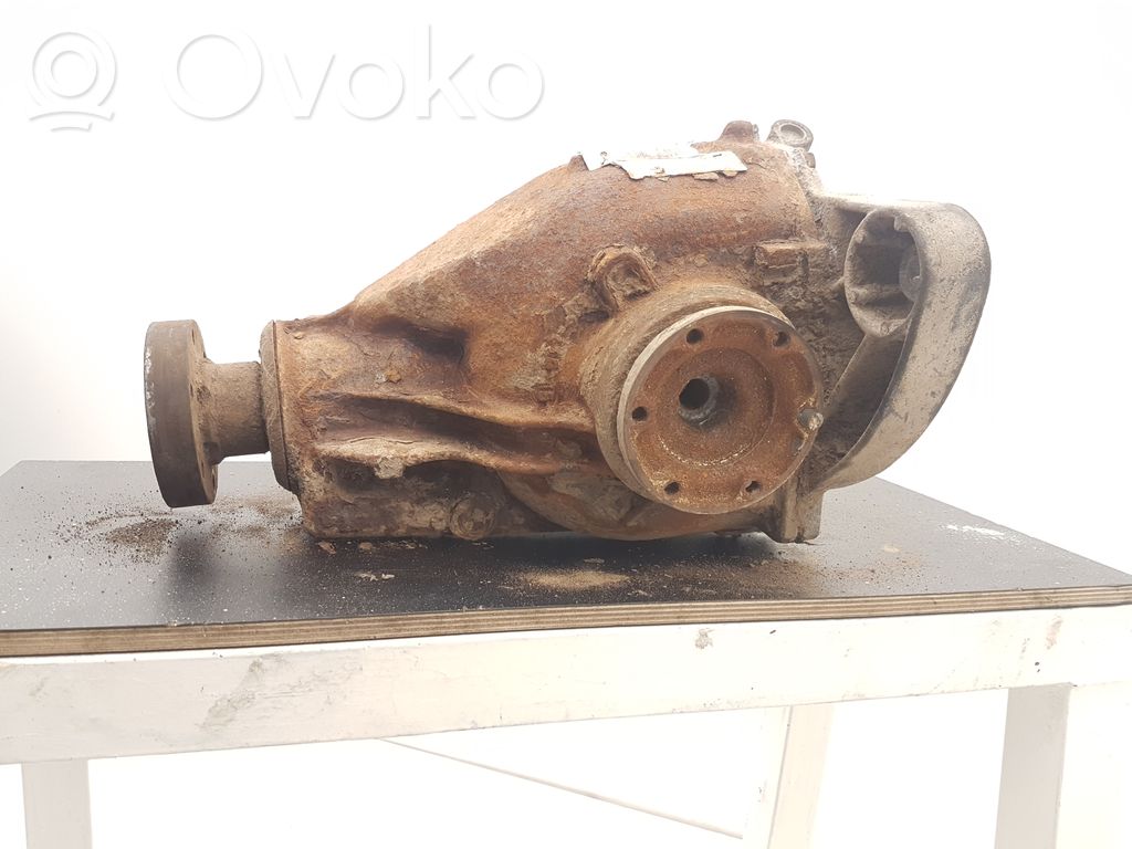 BMW 5 E39 Galinis reduktorius 