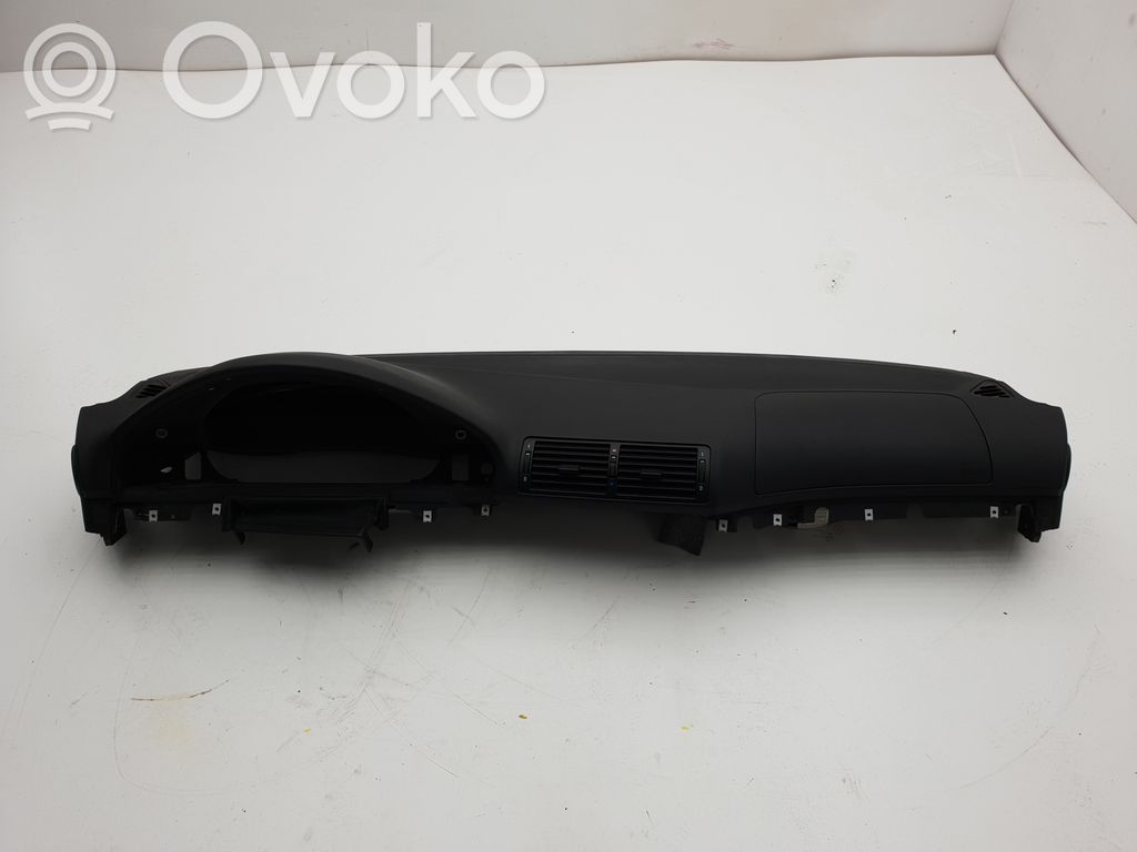 BMW 5 E39 Panelė 