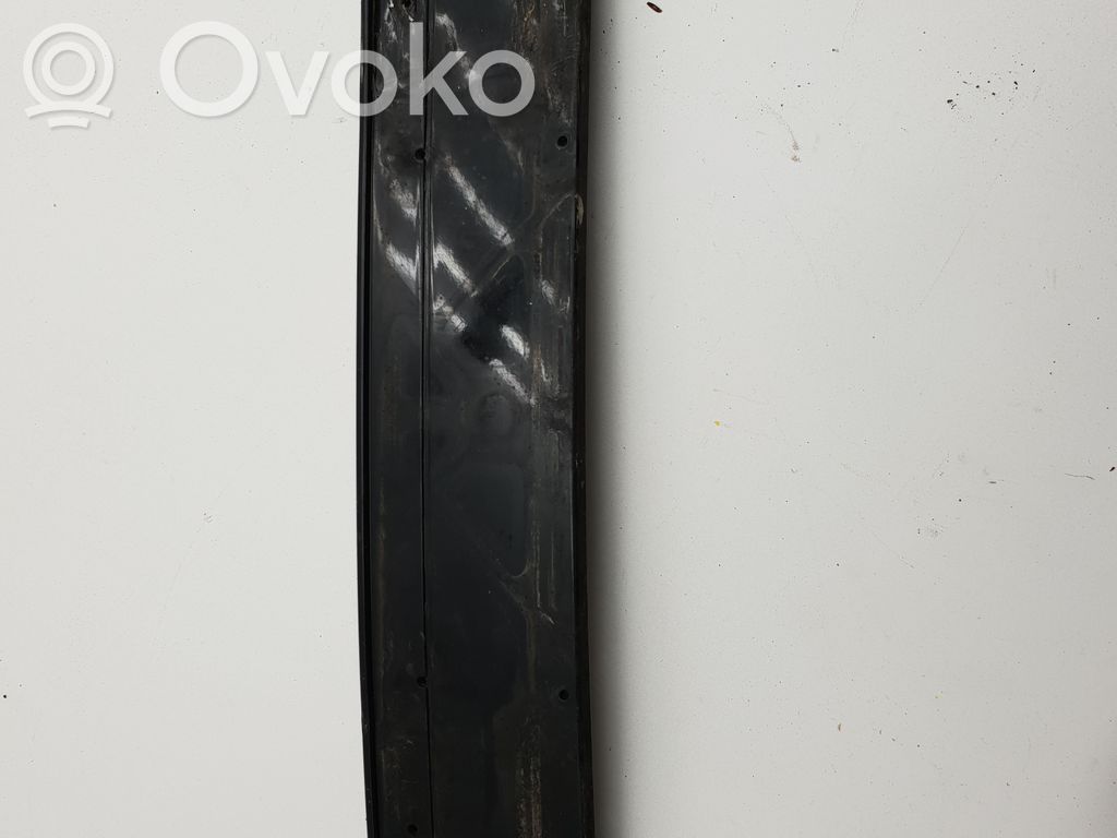 BMW 5 E39 Apdailinė priekinio bamperio juosta 