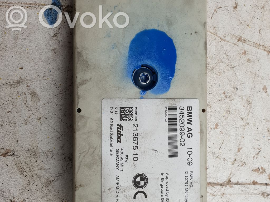 BMW X3 E83 Aerial antenna amplifier 