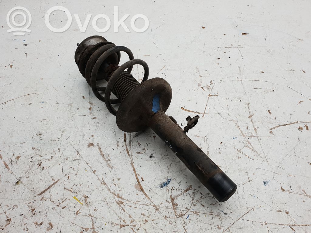 BMW X3 E83 Front shock absorber with coil spring 
