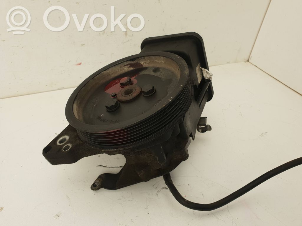 BMW 3 E46 Power steering pump 