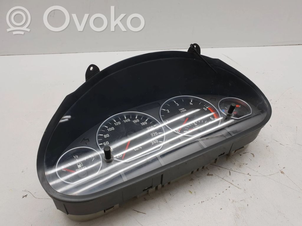 BMW 3 E46 Speedometer (instrument cluster) 