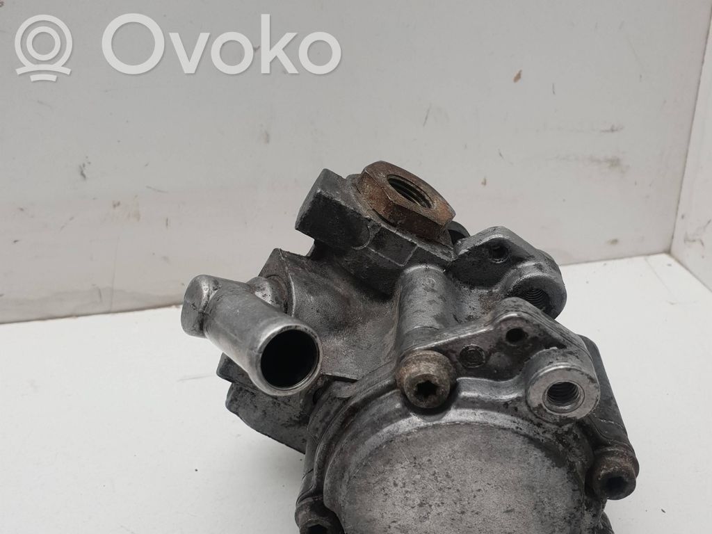 BMW 3 E46 Power steering pump 