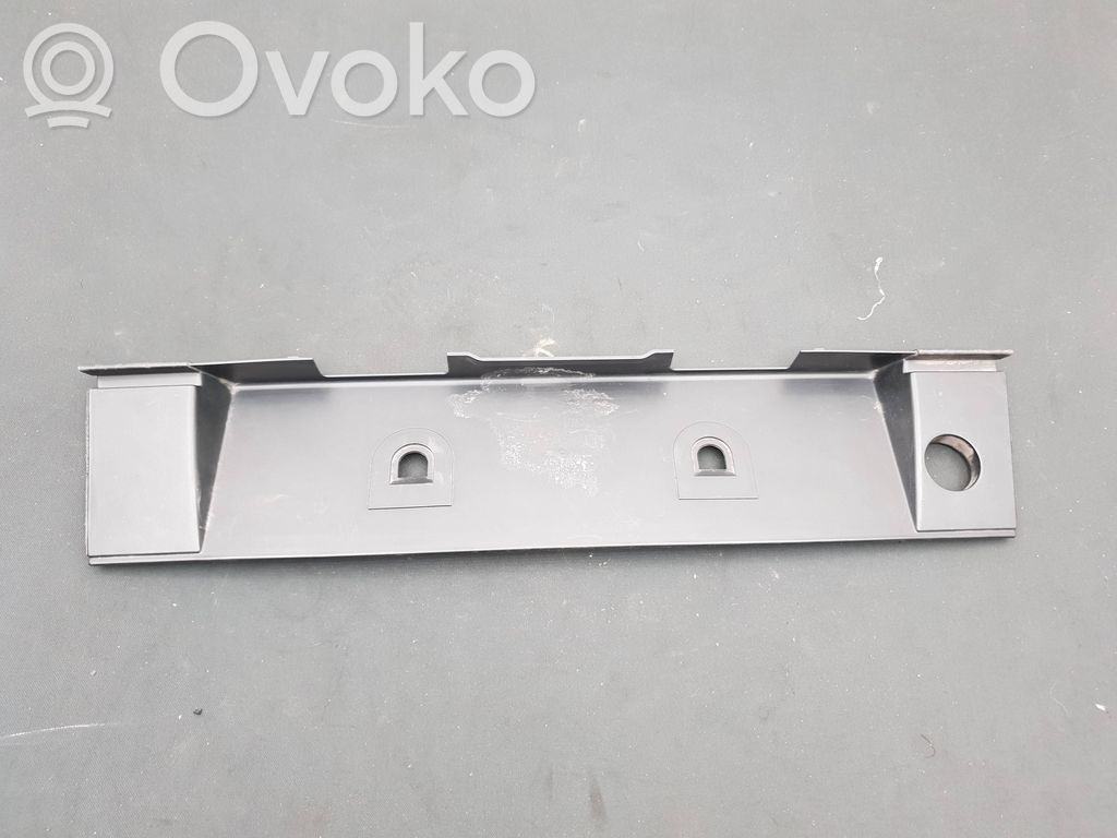 BMW M5 Trunk door license plate light bar 