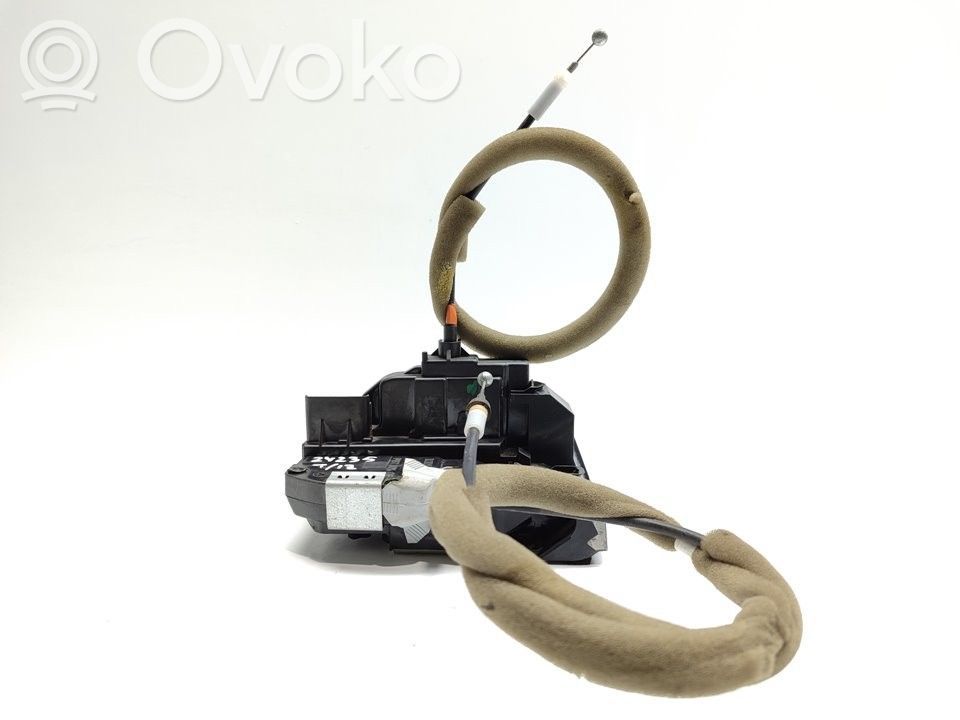 Nissan Qashqai Rear door lock 
