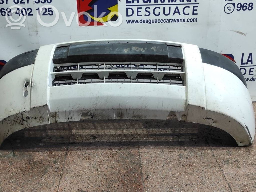 Peugeot Partner Parachoques delantero 