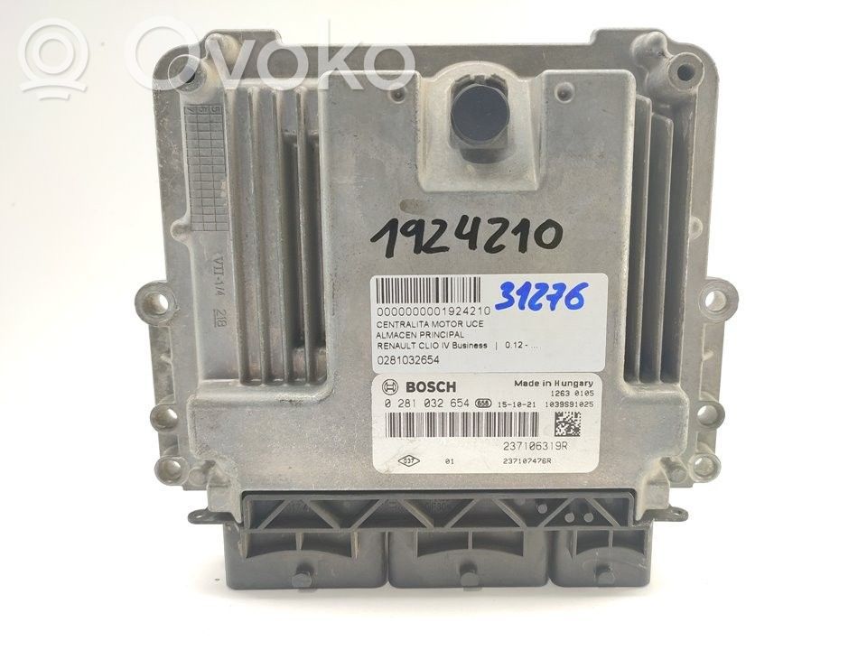 Renault Clio IV Engine control unit/module 