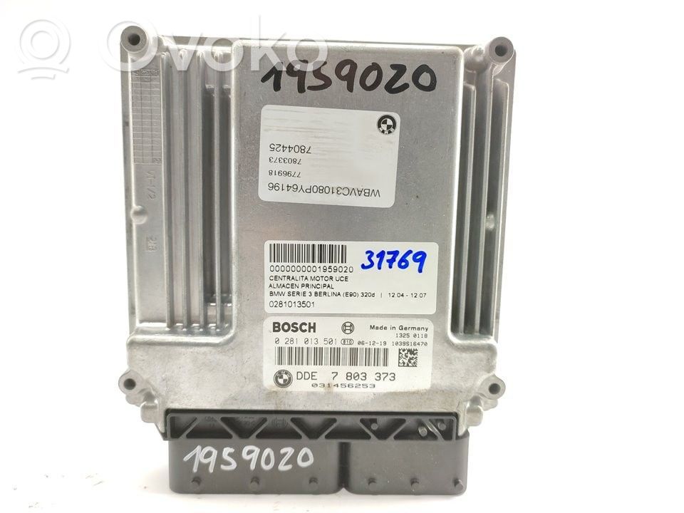 Unidad de control/módulo del motor   0281013501