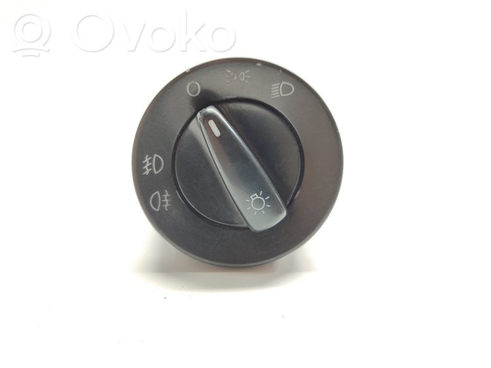 Interruptor de control del panel de luces   1C0941531A