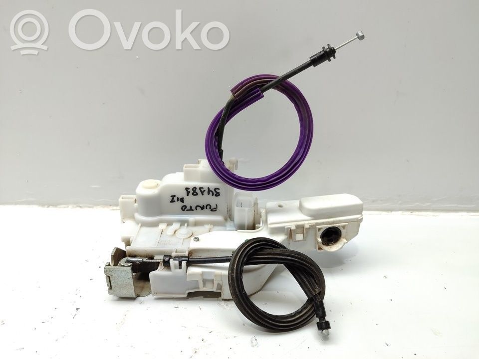Fiat Tipo Front door lock 
