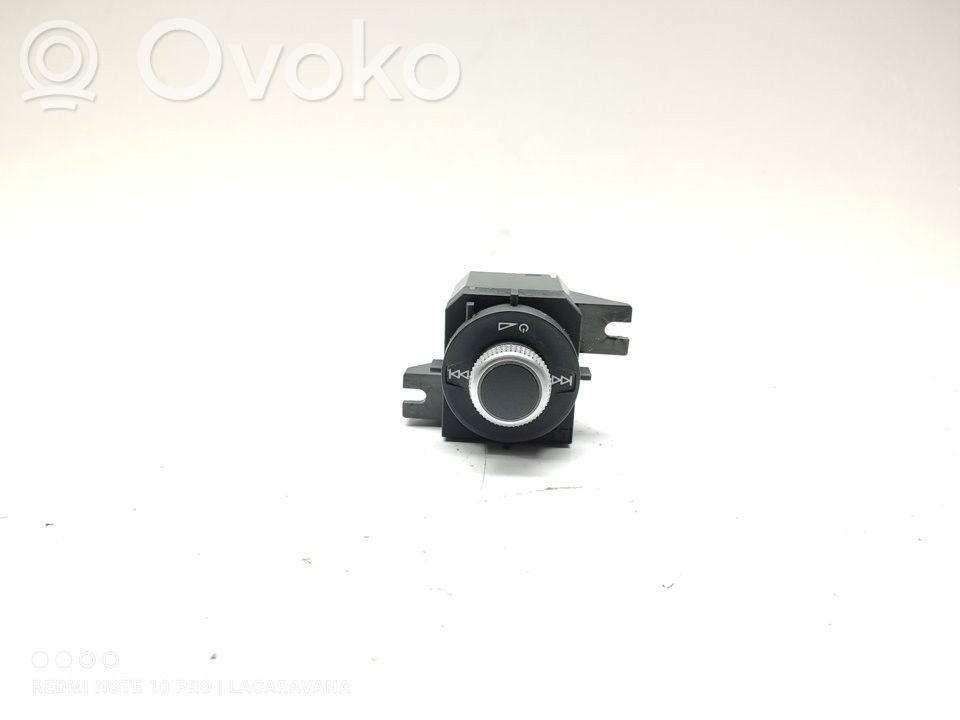 Interruptor de control multifunción   81B919616A