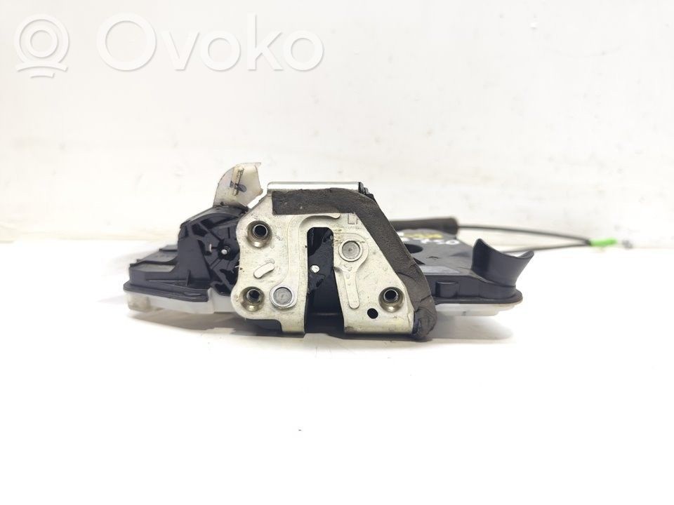 Toyota Corolla E160 E170 Front door lock 