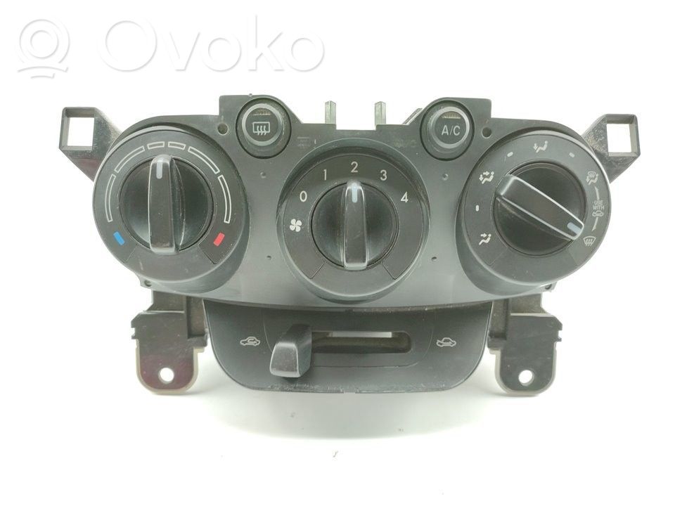 Mazda 2 Air conditioner control unit module 