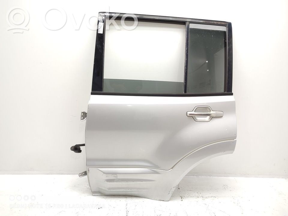 Mitsubishi Montero Puerta trasera 