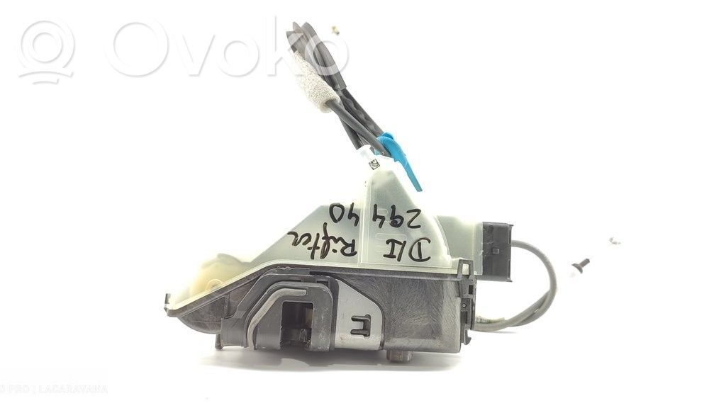 Peugeot Rifter Front door lock 