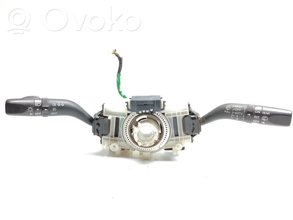 Interruptor de control multifunción   EH7017G700