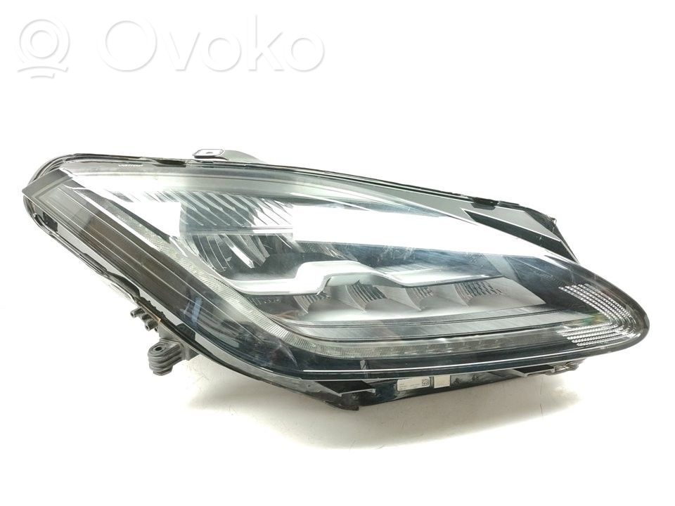 Jaguar E-Pace Headlight/headlamp 