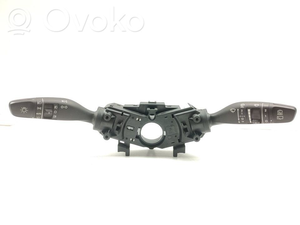 Hyundai Tucson TL Interruttore/pulsante di controllo multifunzione 