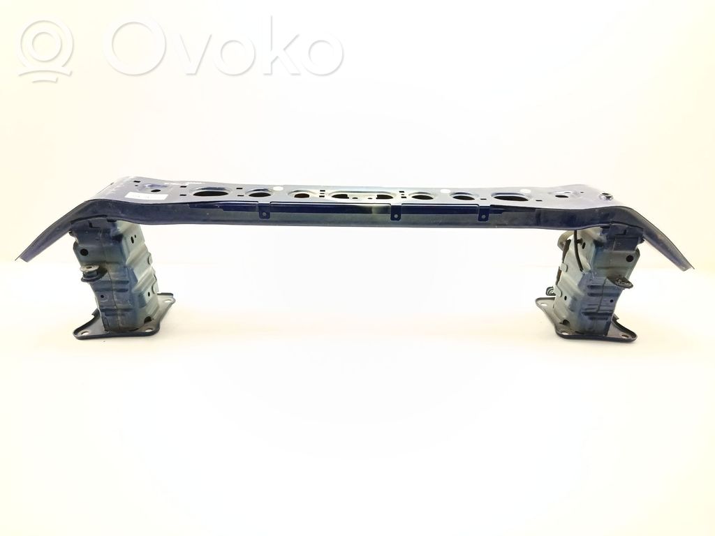 Ford Focus Priekšpusē bampera turētājs 