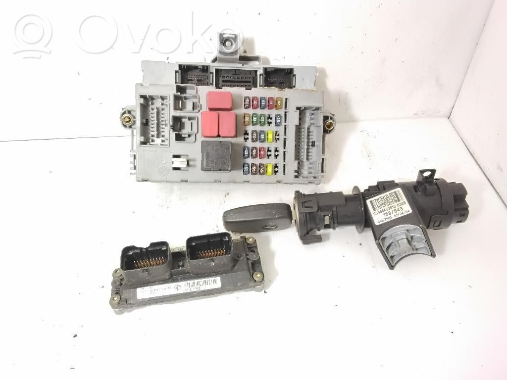Lancia Ypsilon Engine ECU kit and lock set 