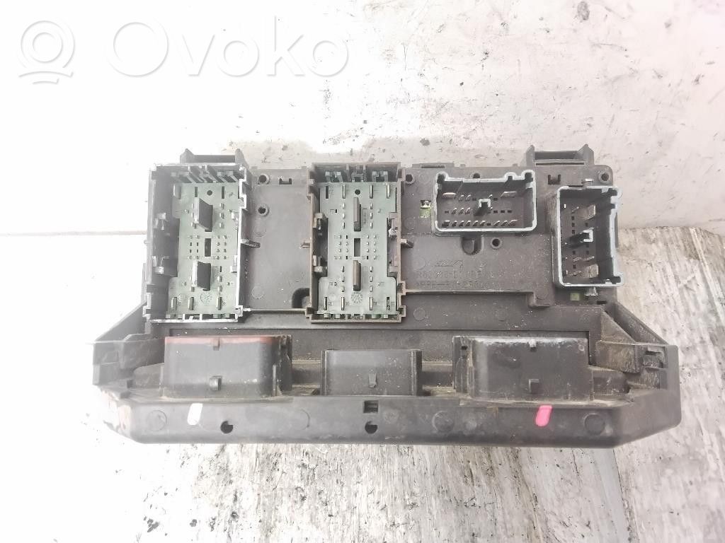 Fuse module   04692299AE,04692299AE,ECEBWD
