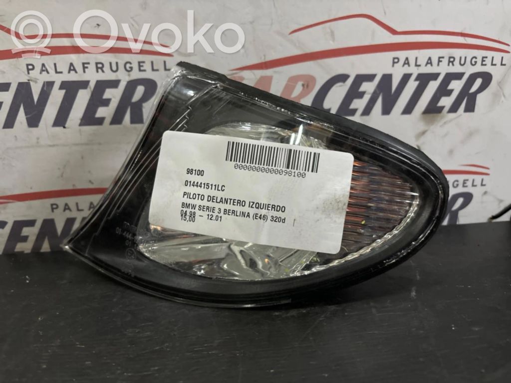 BMW 3 E46 Front indicator light 