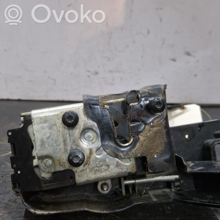 Etuoven lukko   2S51B219A64EB