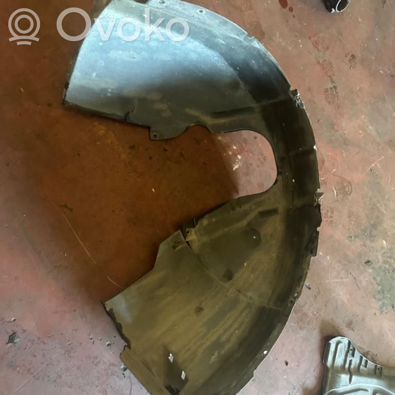 Seat Leon (5F) Moldingas ant galinio sparno 