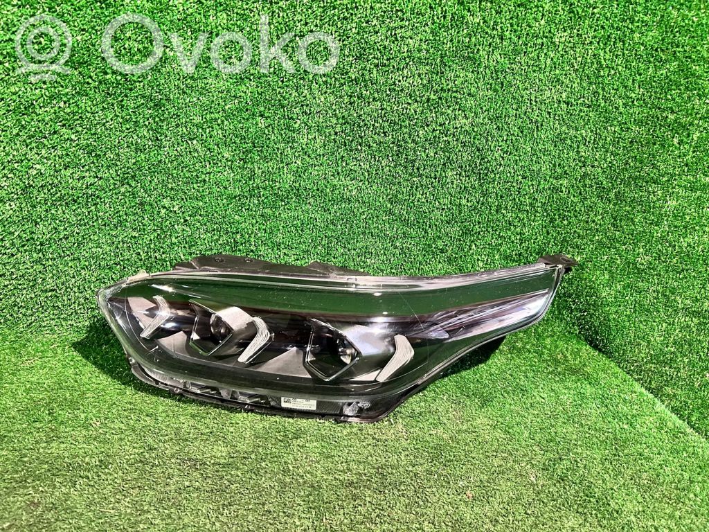 KIA Ceed Headlight/headlamp 