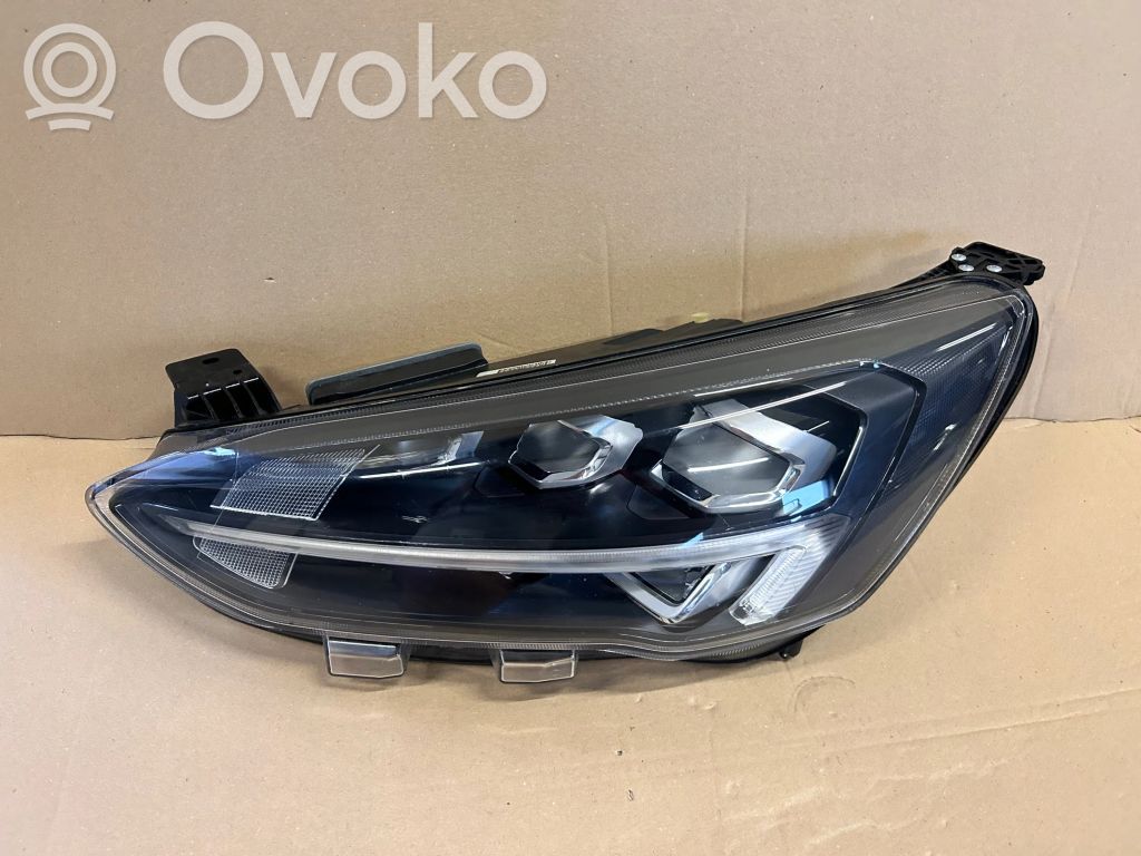 Ford Focus Headlight/headlamp 