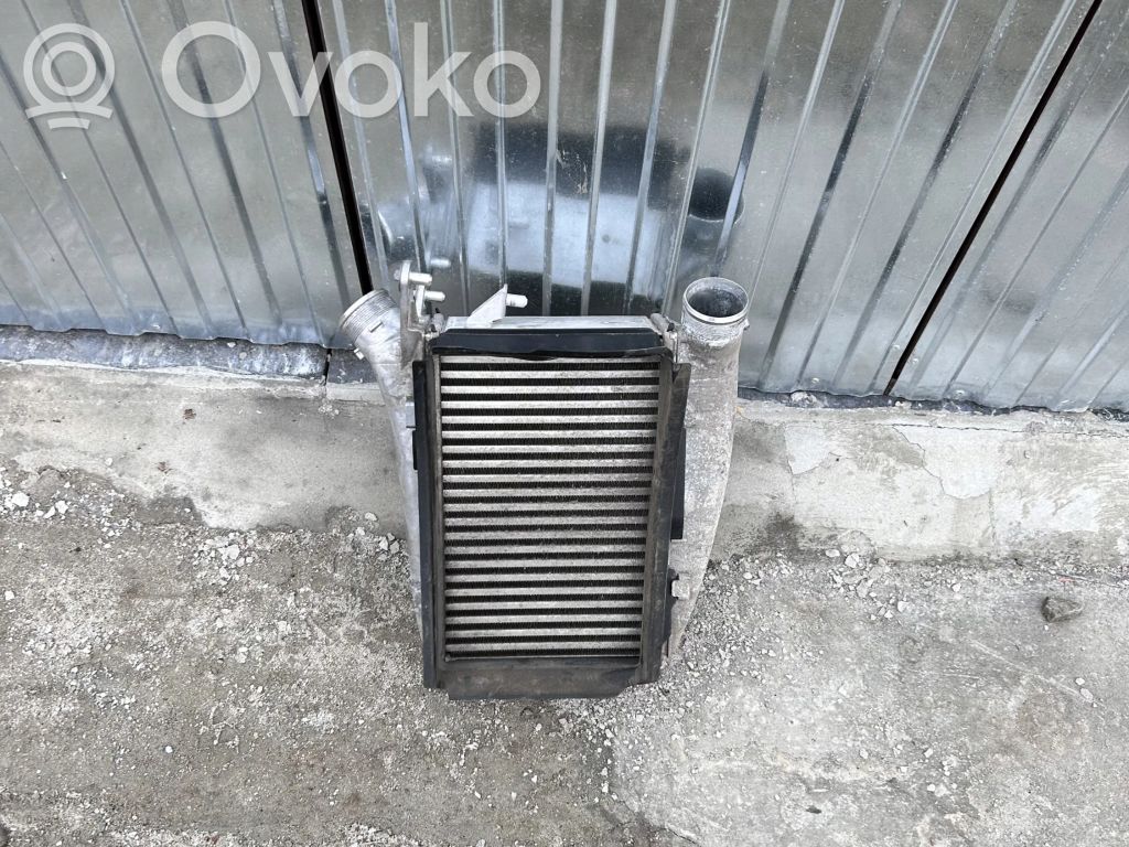 Audi RS7 C8 Interkūlerio radiatorius 