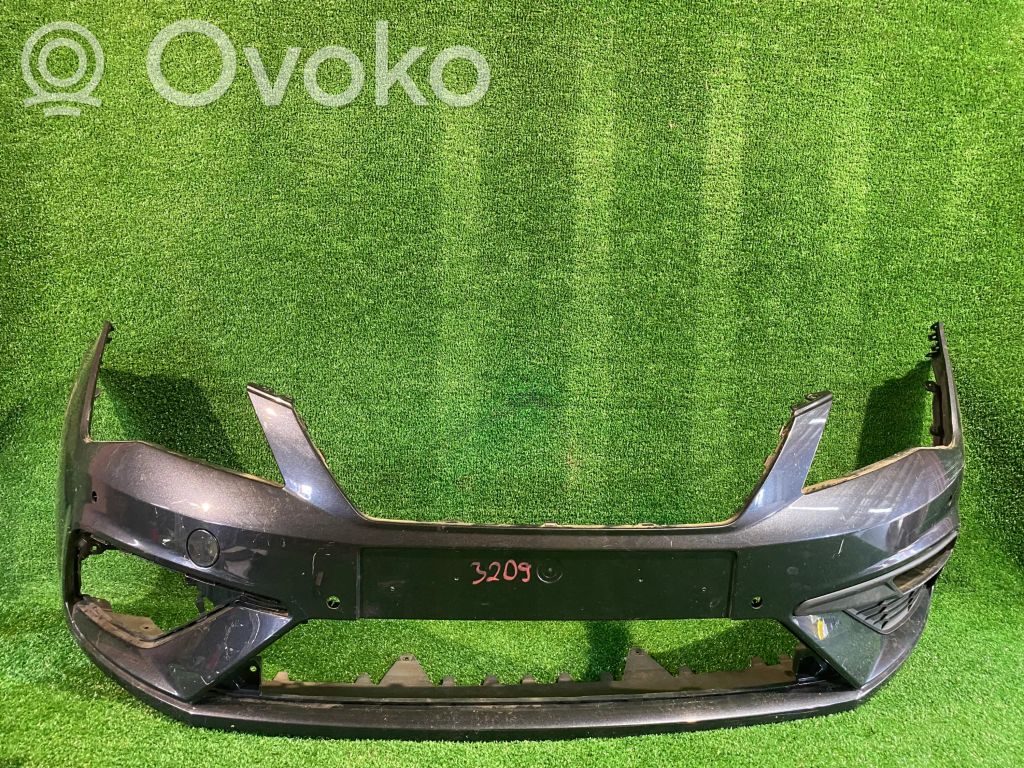 Front bumper   5F0807221AB