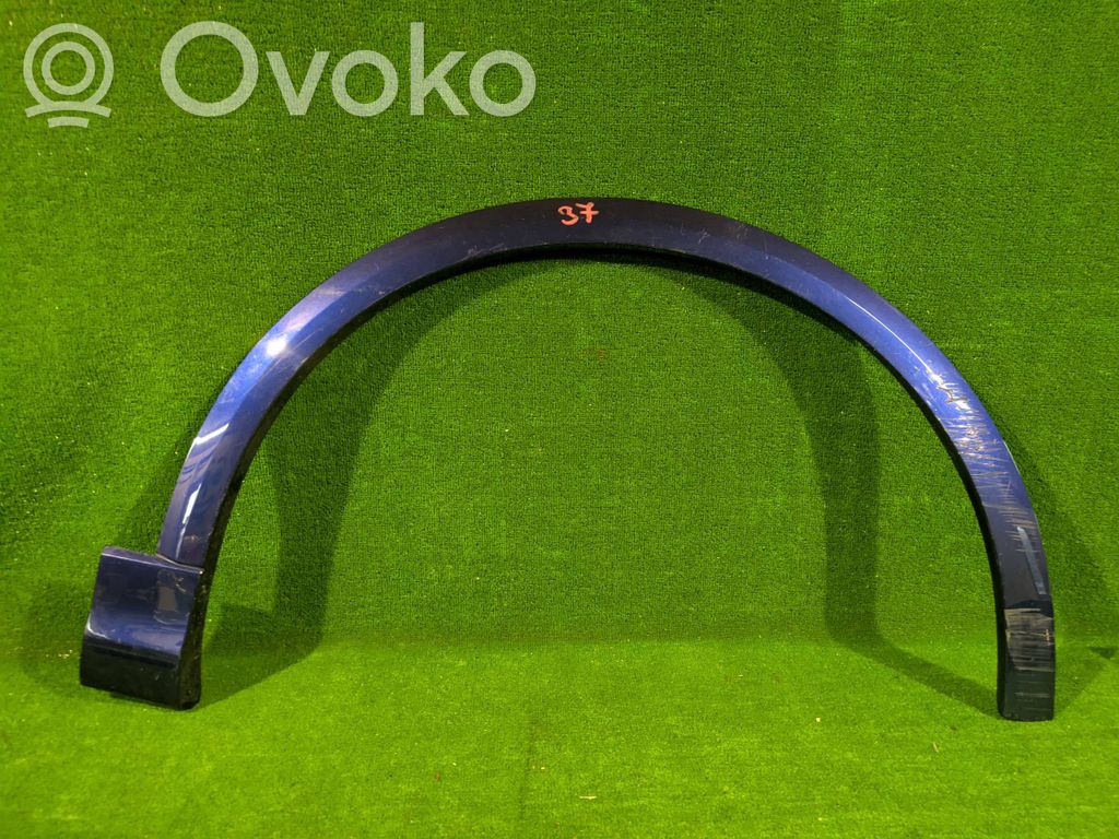 Audi Q8 Front arch trim 
