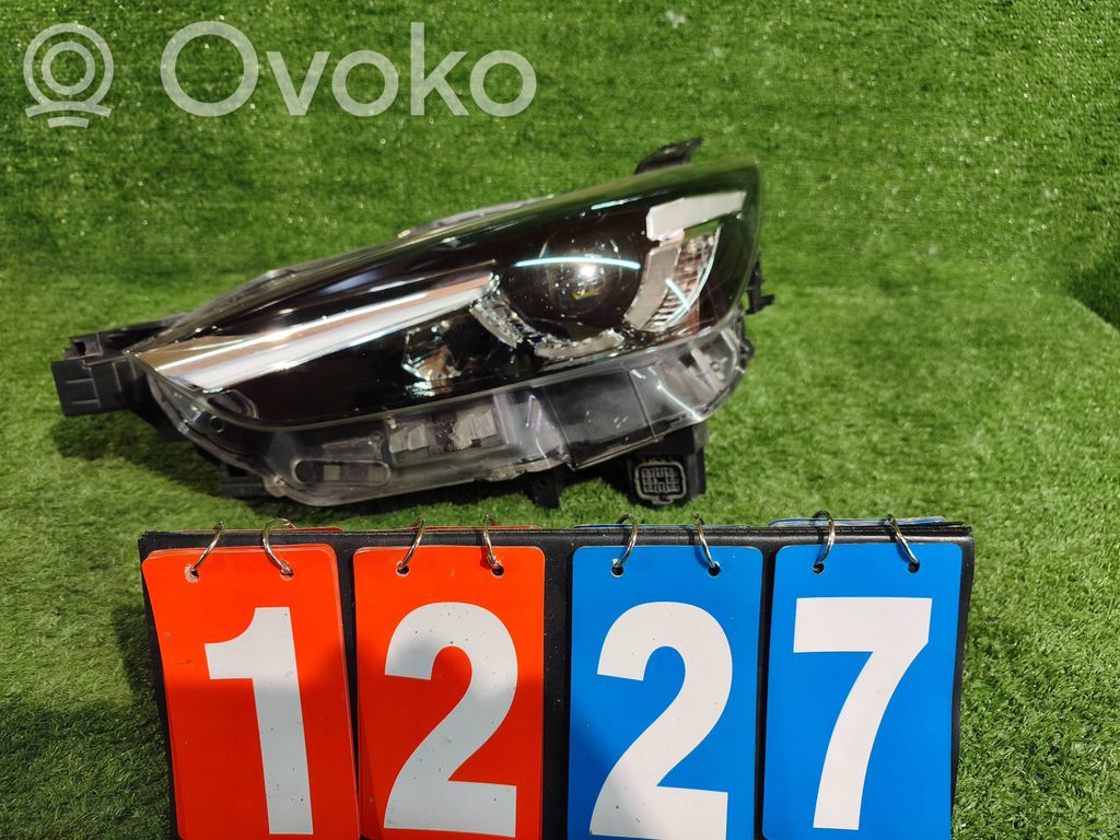 Headlight/headlamp   D10E51040