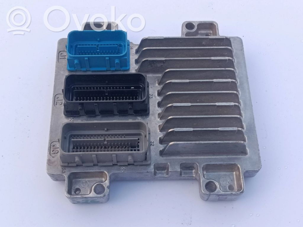 Opel Corsa E Engine control unit/module 
