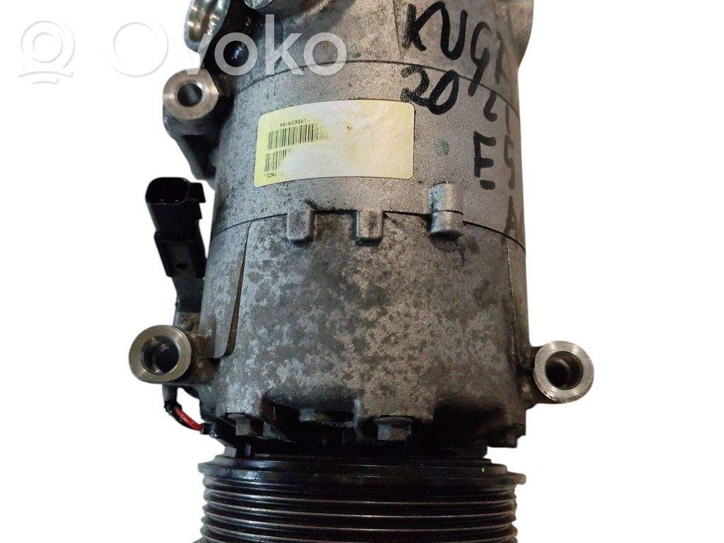 Ford Kuga II Kompresor / Sprężarka klimatyzacji A/C 