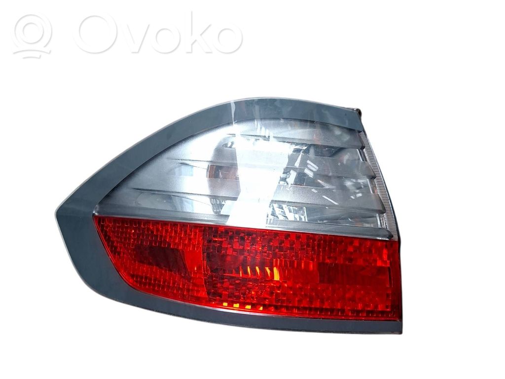 Ford S-MAX Rear/tail lights 