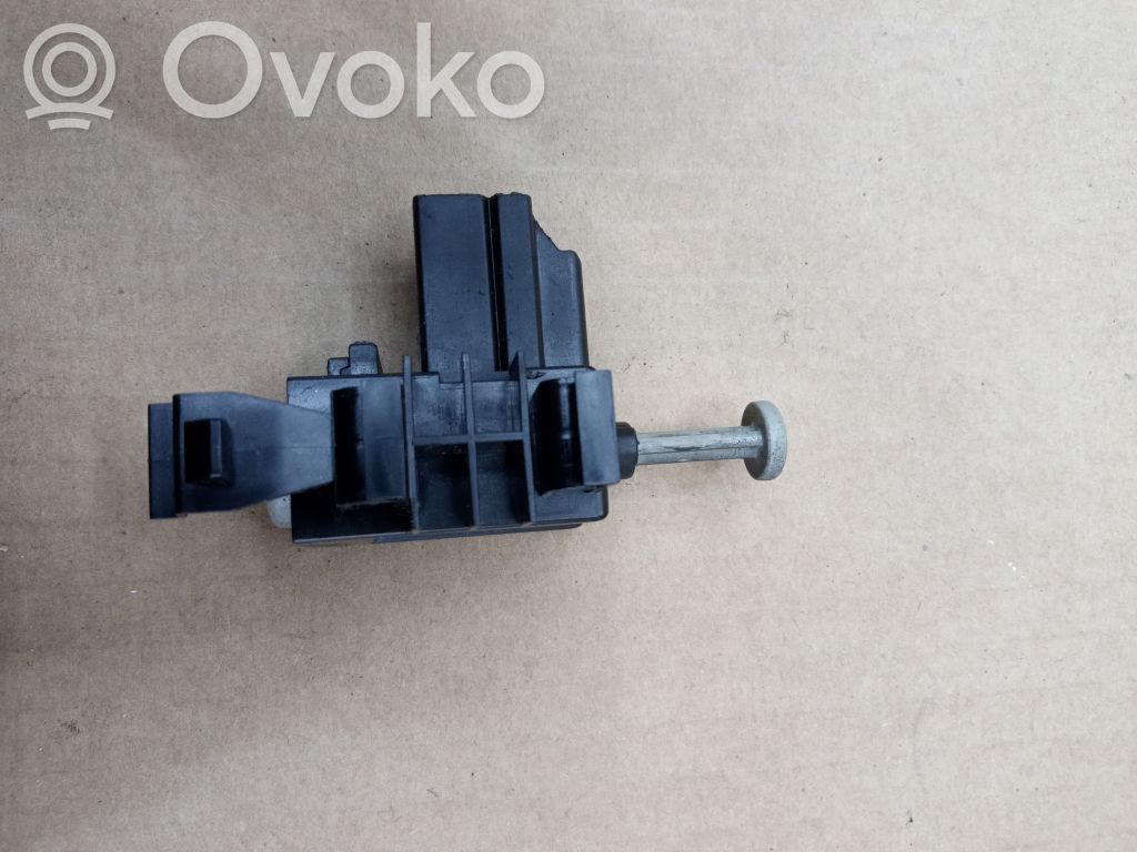 Kupplungsschalter   6G9T11A152AA