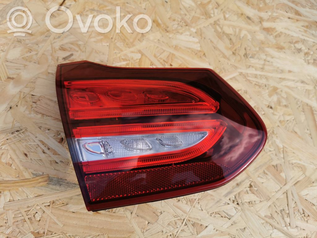 Mercedes-Benz C W205 Lampy tylnej klapy bagażnika 